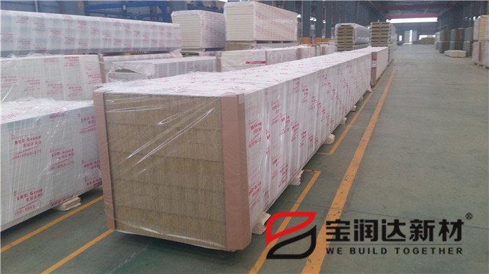 聚氨酯冷库板已经应用到现代冷库安装中