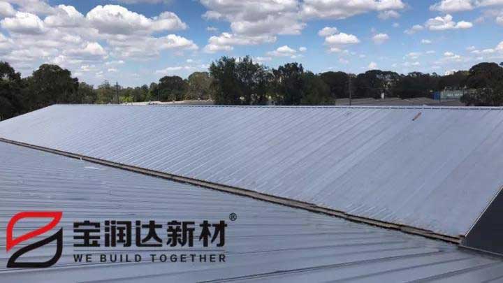 高清美图来袭！宝润达澳洲聚氨酯屋面板项目施工进行中……