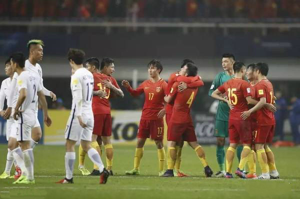 快讯！国足1:0胜韩国，夺得世预赛首胜